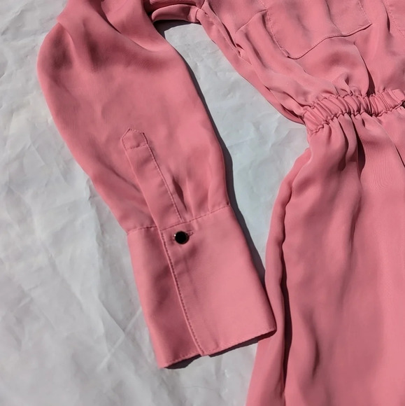 H&M Pink  with Gold V Neck Long Sleeve Dress, belt front - Size XXS Barbie - Picture 6 of 11